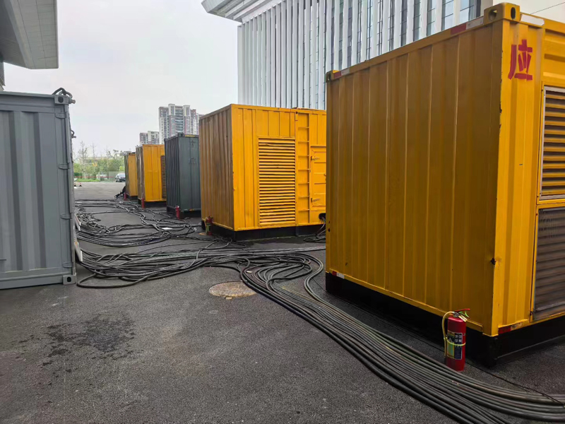 平桂不同季节柴油发电机组保养有哪些注意事项？